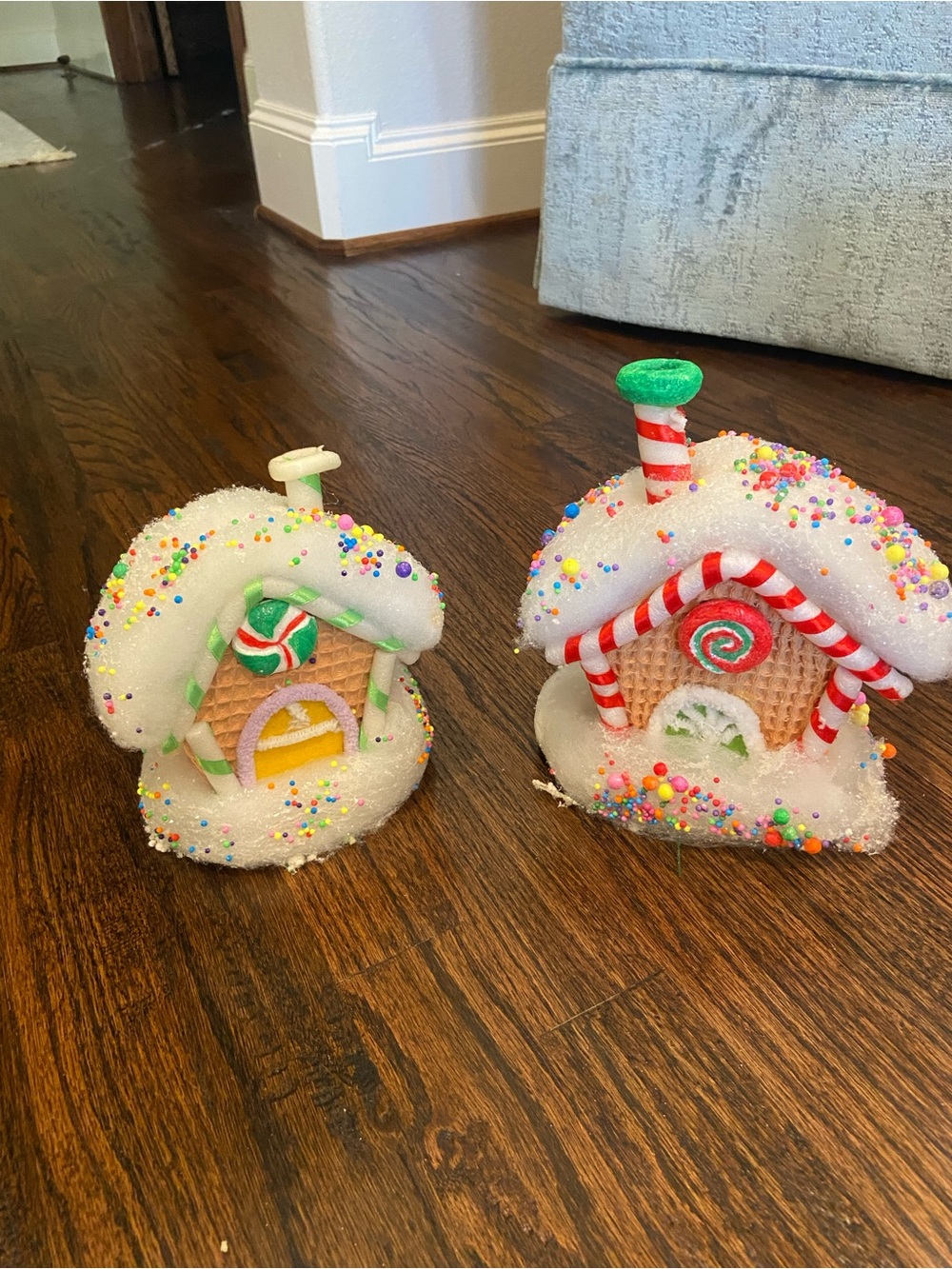 Christmas Gingerbread House sweets treats lot of 2